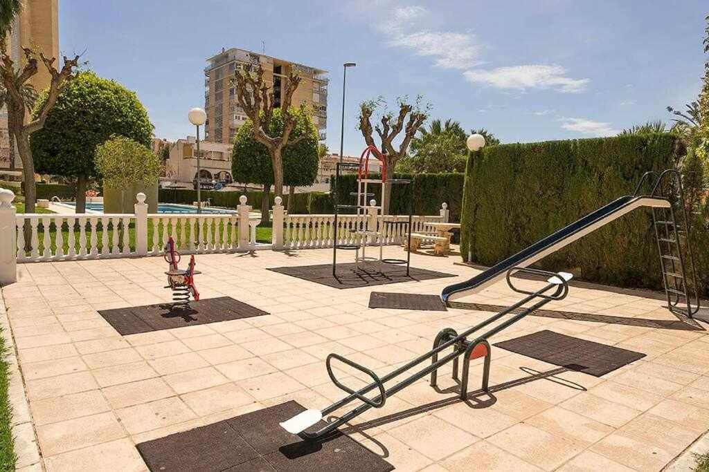 Oasis II Apartamento Playa Albufereta Apartment Alicante Exterior photo